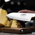 Global G-80 santoku japonský kuchársky nôž s vrúbkami 18cm